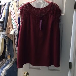NWT Truly Poppy maroon top with lace detail; 2X
